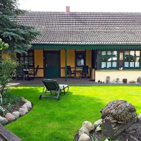 Pension Zum Weissen Hirsch Reitwein Екстериор снимка