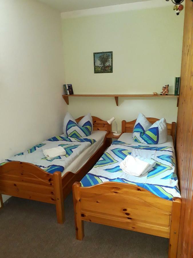 Pension Zum Weissen Hirsch Reitwein Екстериор снимка
